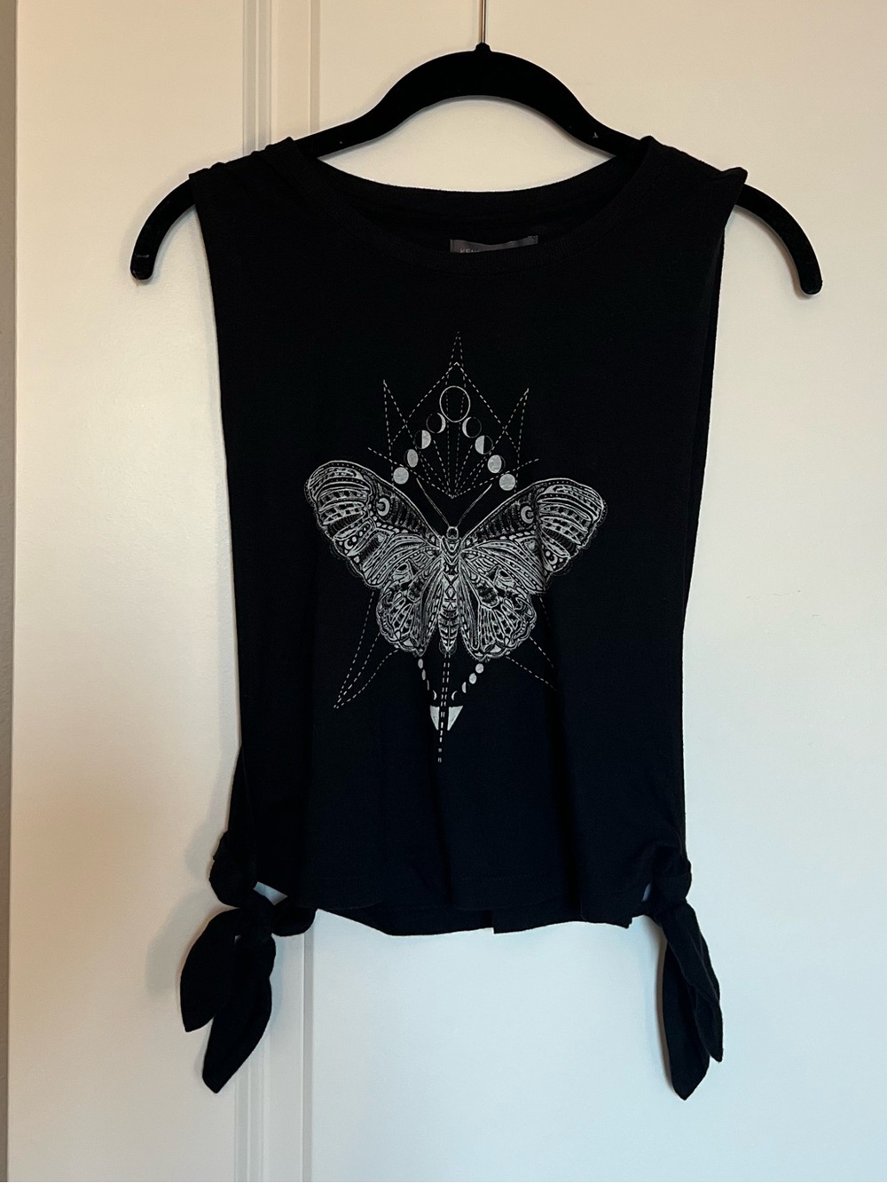 Kendall & Kylie Moth Graphic Tank Top